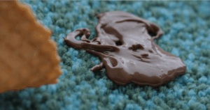 Cómo quitar manchas de chocolate de una alfombra: por qué lo mejor es dejarlo en manos profesionales quitar manchas de chocolate de una alfombra 1