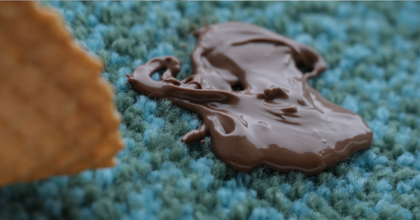 quitar manchas de chocolate de una alfombra 1